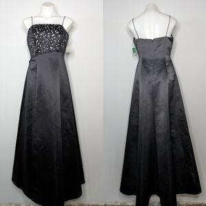 NWT Vintage Cachet black white beaded satin evening gown 10